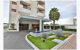Mg Flats & Residence